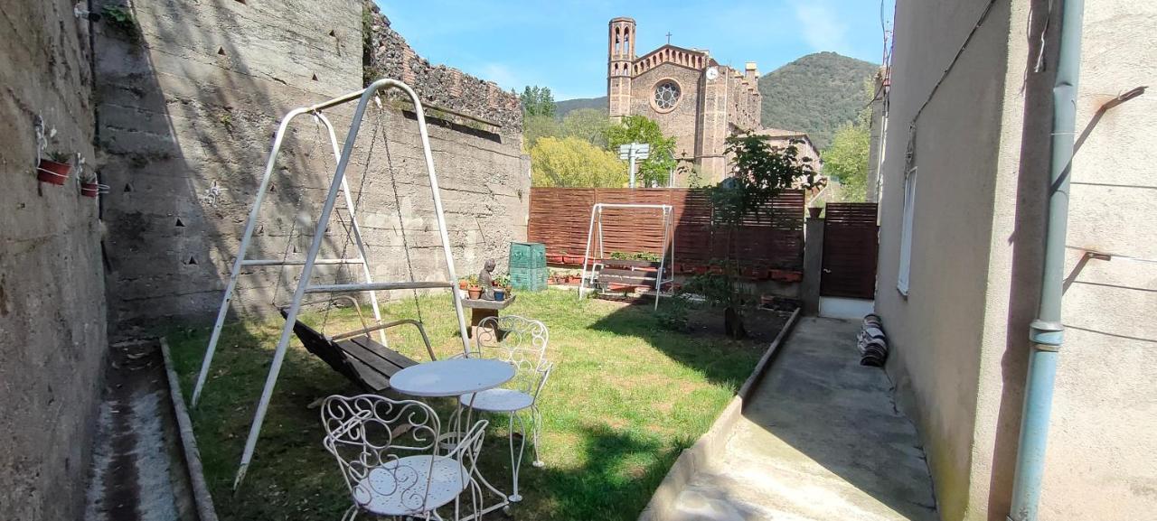 Apartament Volca Aiguanegra Sant Joan les Fonts Luaran gambar